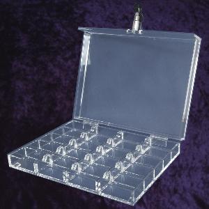400 Capacity Clear Poker Chip Case With Lock  Photo