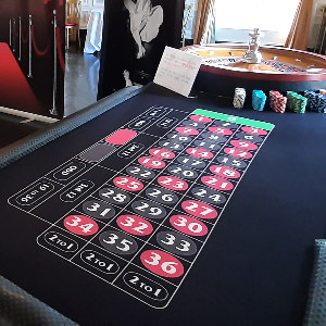 Photo 1 of Roulette Cloth '0' Right Hand 290 x 156cm Black